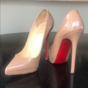 Christian Louboutin hot classy heel